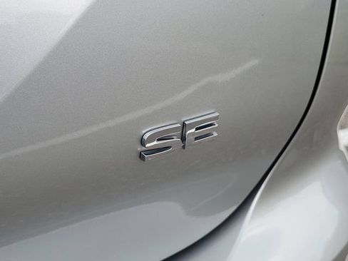 Used 2024 Mitsubishi Outlander SE FWD image 9