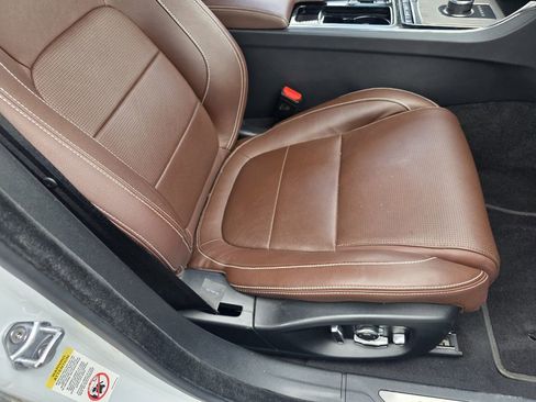 Used 2019 Jaguar XF S image 14