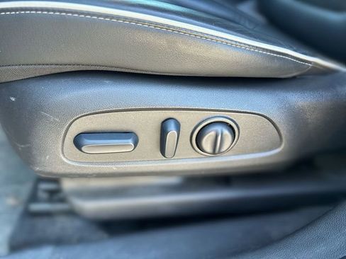 Certified 2025 Buick Encore GX Avenir w/ Avenir Technology Package image 16