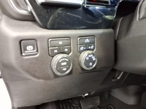 Used 2026 Chevrolet Silverado 2500 LT AWD/4WD image 19