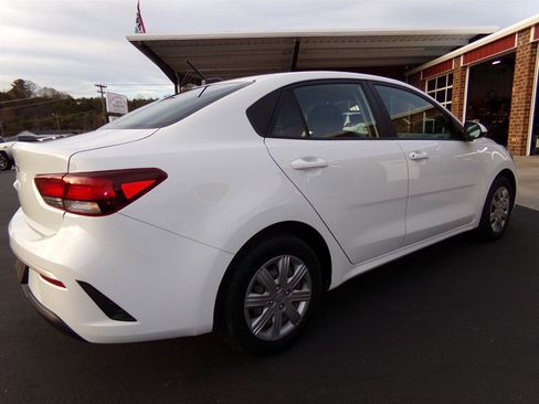 Used 2023 Kia Rio LX image 8