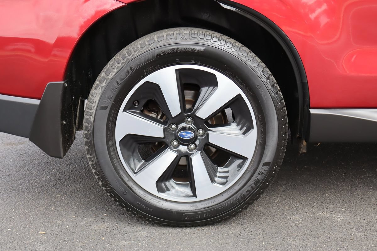 Used 2018 Subaru Forester 2.5i Premium AWD/4WD image 43