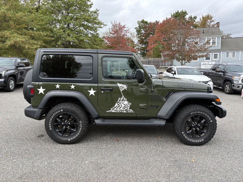 Used 2021 Jeep Wrangler Willys image 8
