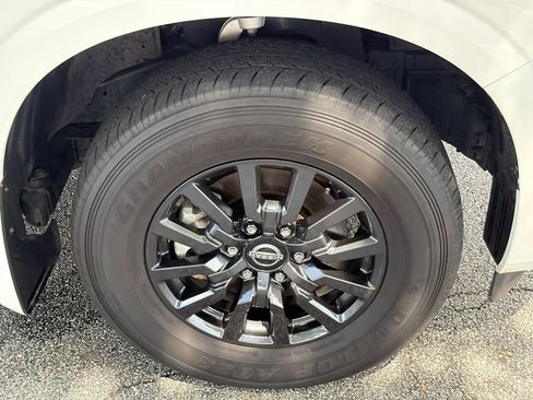 Used 2025 Nissan Armada SV AWD/4WD image 12