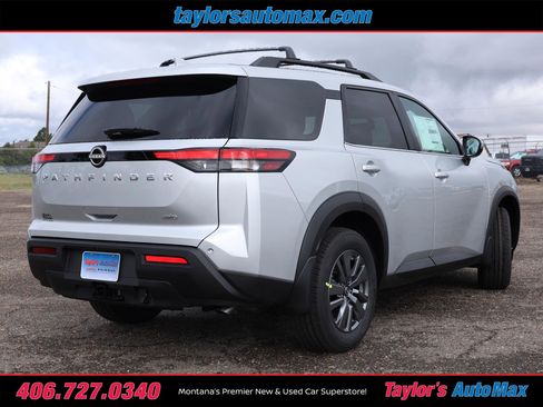 New 2025 Nissan Pathfinder SV w/ SV Premium Package image 5