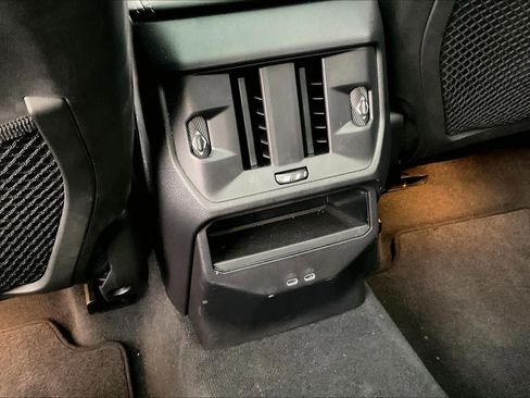 Used 2025 BMW X3 xDrive30i w/ Convenience Package image 36