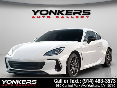 Used 2022 Subaru BRZ Premium image 3