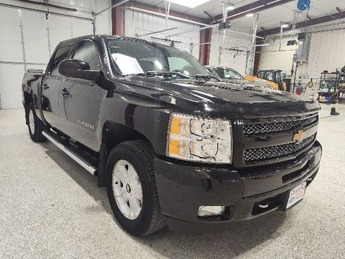Used 2011 Chevrolet Silverado 1500 LTZ w/ LTZ Plus Package image 3