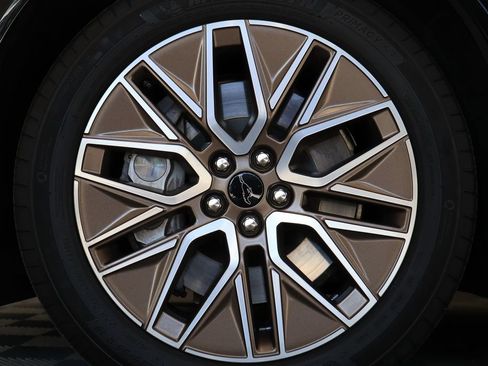 Used 2024 Ford Mustang Mach-E Premium RWD image 10