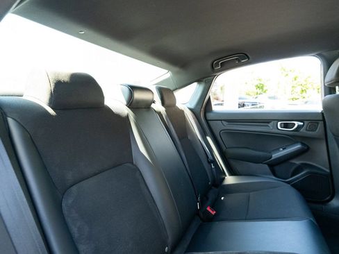 Used 2022 Honda Civic Sport image 14