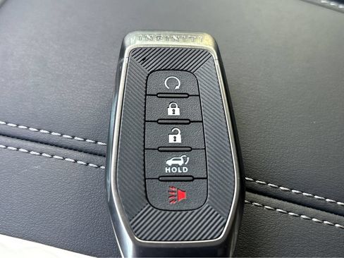 Used 2026 INFINITI QX60 Luxe w/ Cargo Package FWD image 33