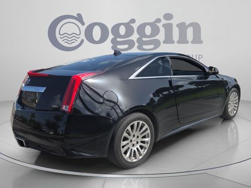 Used 2011 Cadillac CTS Coupe RWD image 5