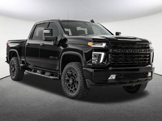 Used 2022 Chevrolet Silverado 2500 LT w/ Midnight Edition AWD/4WD image 2
