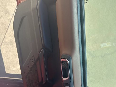 Used 2024 Ford Bronco Outer Banks AWD/4WD image 20