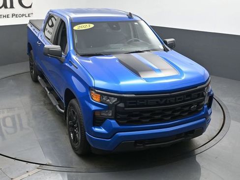 Used 2023 Chevrolet Silverado 1500 Custom w/ Rally Edition AWD/4WD image 46