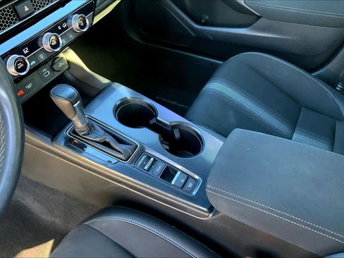 Used 2022 Honda Civic Sport image 15