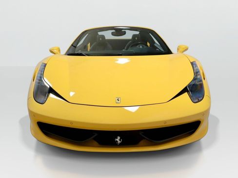 Used 2013 Ferrari 458 Spider RWD image 8