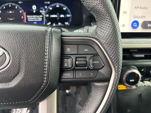 Used 2024 Toyota Tacoma Trailhunter image 13