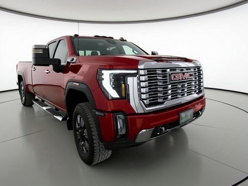Certified 2024 GMC Sierra 3500 Denali w/ Denali Reserve Package image 3