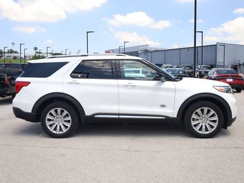 Used 2022 Ford Explorer King Ranch w/ Class IV Trailer Tow Package AWD/4WD image 4