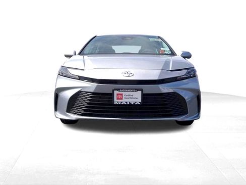 Certified 2025 Toyota Camry LE FWD image 9
