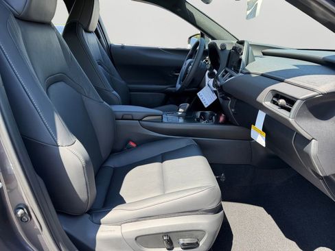 Used 2026 Lexus UX 300h AWD image 5