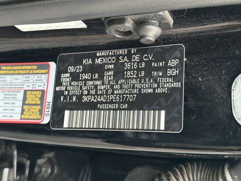 Used 2023 Kia Rio S image 34