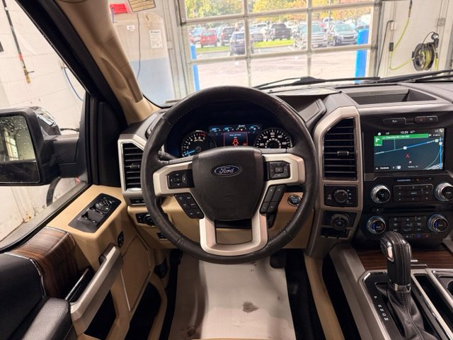 Used 2017 Ford F150 Lariat w/ Equipment Group 502A Luxury AWD/4WD image 20