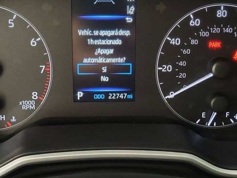 Used 2025 Toyota Corolla SE FWD image 2