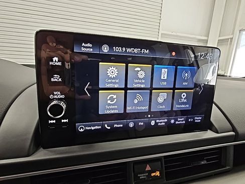 New 2025 Honda Pilot Touring image 17