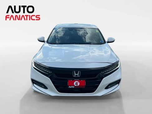 Used 2020 Honda Accord Touring image 8