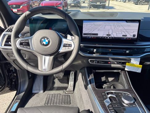 New 2026 BMW X5 xDrive40i w/ M Sport Package AWD/4WD image 18