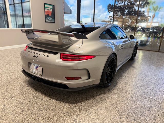 Used 2015 Porsche 911 GT3 RWD image 11
