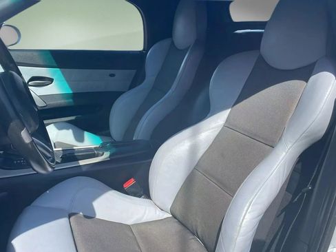 Used 2005 BMW Z4 2.5i image 15