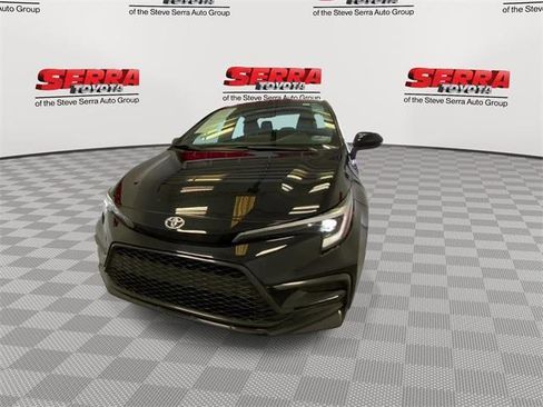 Certified 2025 Toyota Corolla SE image 5