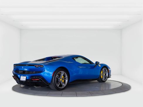 Used 2025 Ferrari 296 GTS image 5