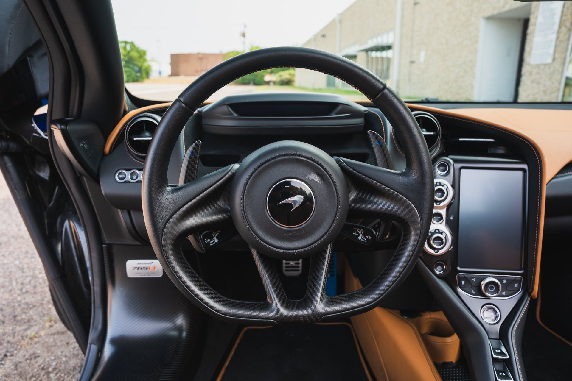 Used 2022 McLaren 765LT RWD image 42