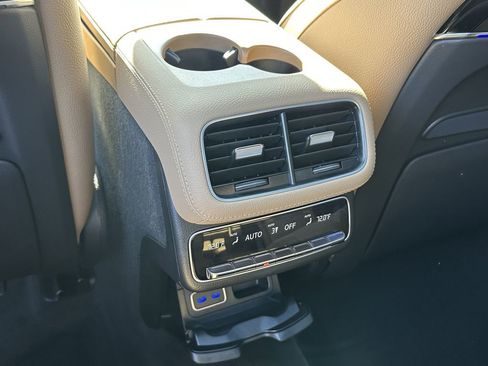 New 2026 Mercedes-Benz GLS 450 4MATIC image 26