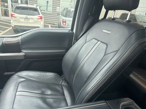 Used 2016 Ford F150 Platinum w/ Equipment Group 701A Luxury image 10