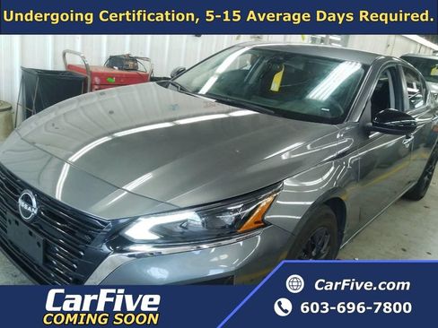 Used 2024 Nissan Altima 2.5 S FWD image 1