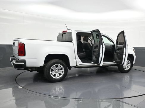 Used 2022 Chevrolet Colorado LT w/ Luxury Package RWD image 35