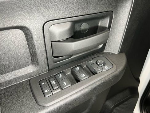 Used 2025 RAM 3500 Tradesman image 15