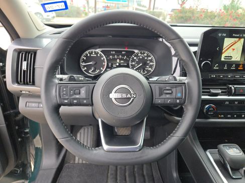 Certified 2023 Nissan Pathfinder SL w/ SL Premium Package image 10