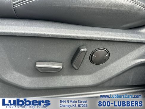 Used 2025 Ford Expedition Max Platinum AWD/4WD image 12