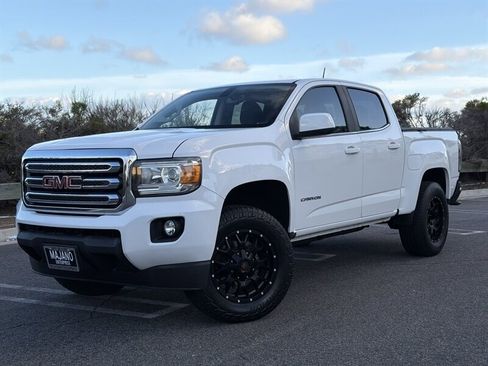 Used 2019 GMC Canyon SLE w/ SLE Convenience Package image 1