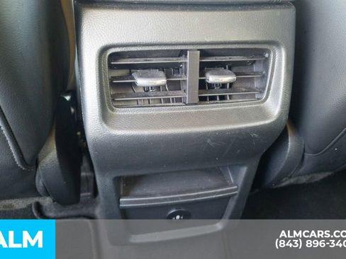 Used 2024 Ford Edge SEL image 22