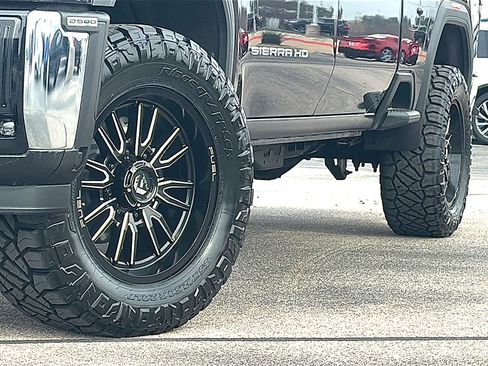 New 2025 GMC Sierra 2500 SLT w/ Texas SLT Premium Package image 3