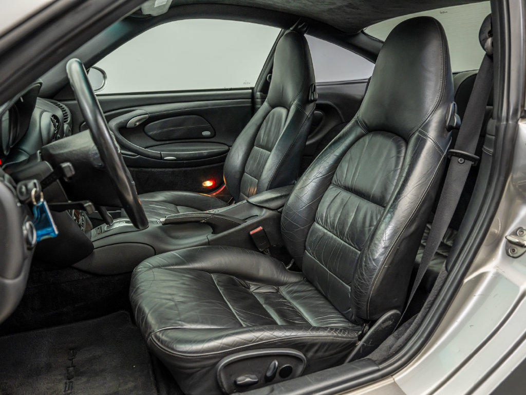 Used 2003 Porsche 911 Turbo AWD/4WD image 38