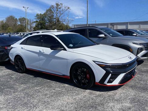 Certified 2025 Hyundai Elantra N image 1