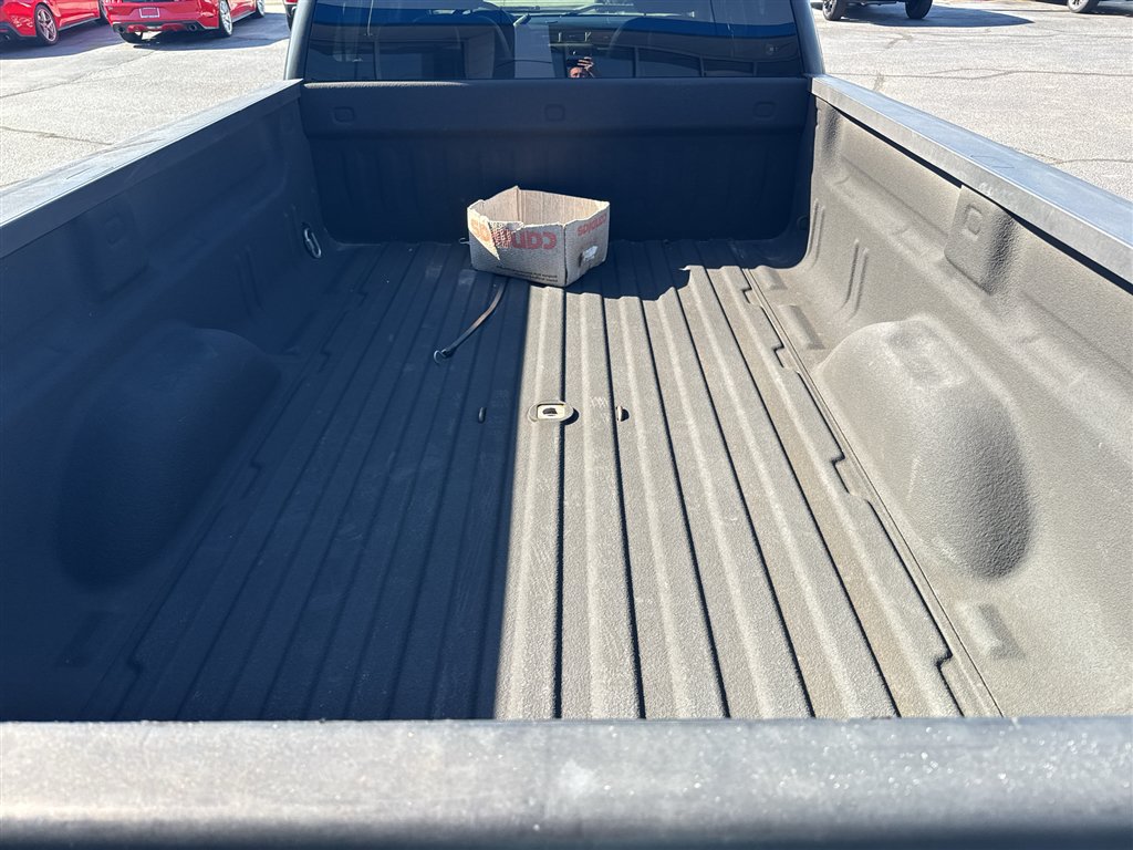 Used 2010 Chevrolet Silverado 3500 LTZ AWD/4WD image 5